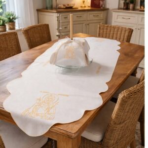 Table Runner Raw Edge