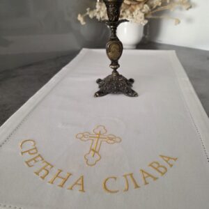 table runner hemstitched